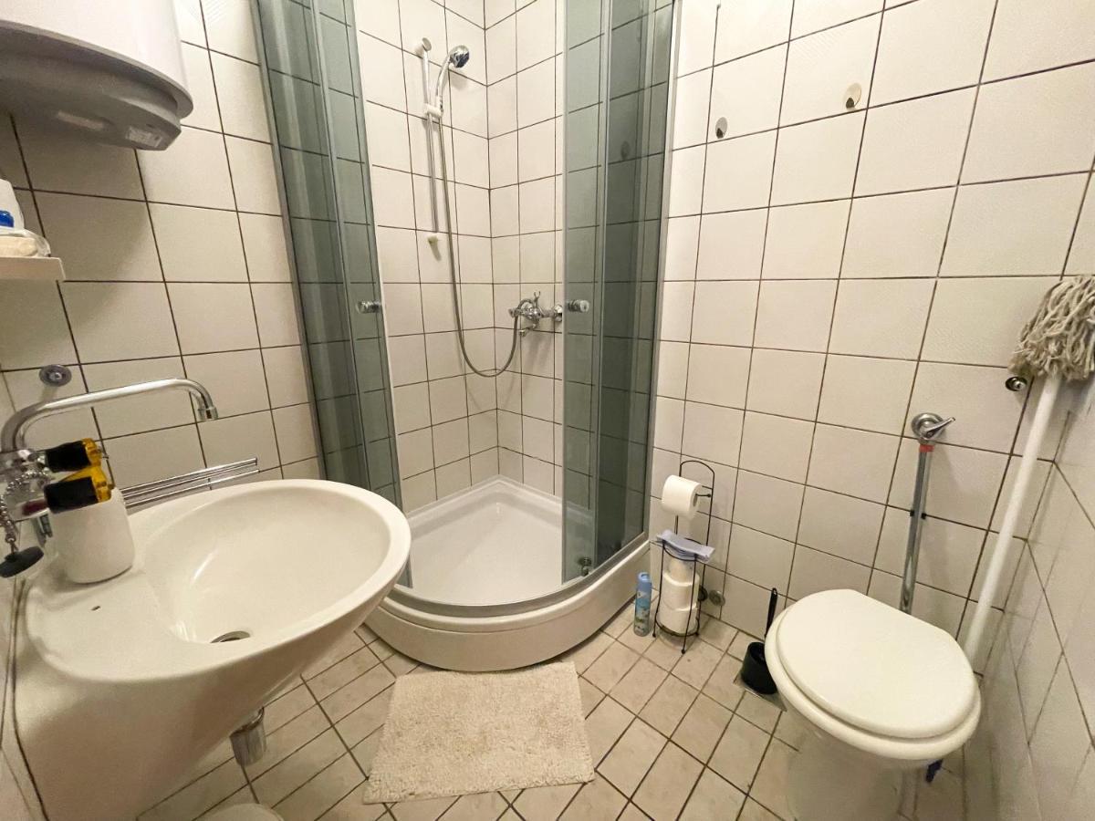 Apartmani Milan Crikvenica Buitenkant foto